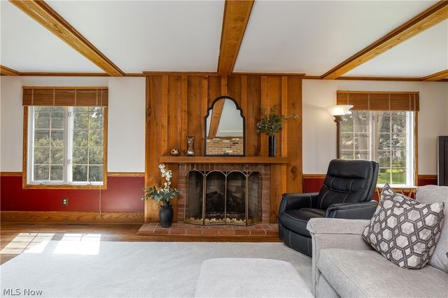 1424 Stonington Road NW, North Canton, OH 44720
