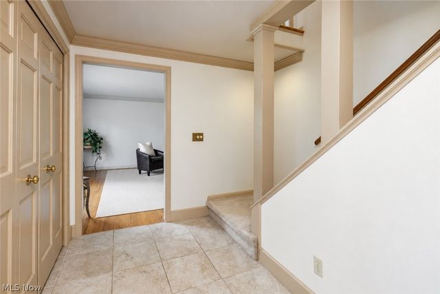 1424 Stonington Road NW, North Canton, OH 44720