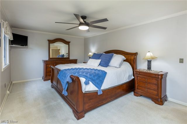 1424 Stonington Road NW, North Canton, OH 44720