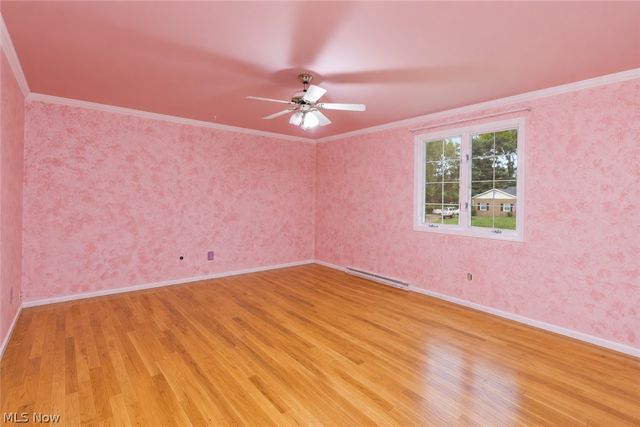 1424 Stonington Road NW, North Canton, OH 44720