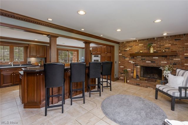 1424 Stonington Road NW, North Canton, OH 44720