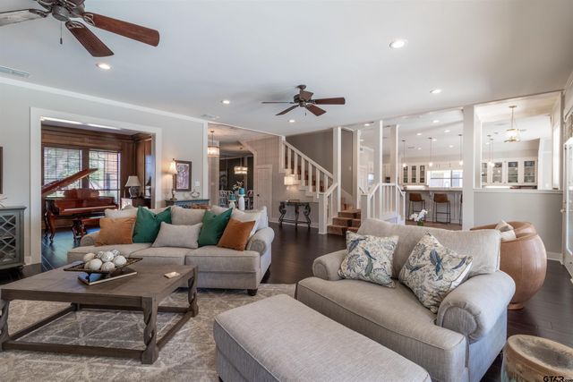 6500 Hollytree Circle, Tyler, TX 75703