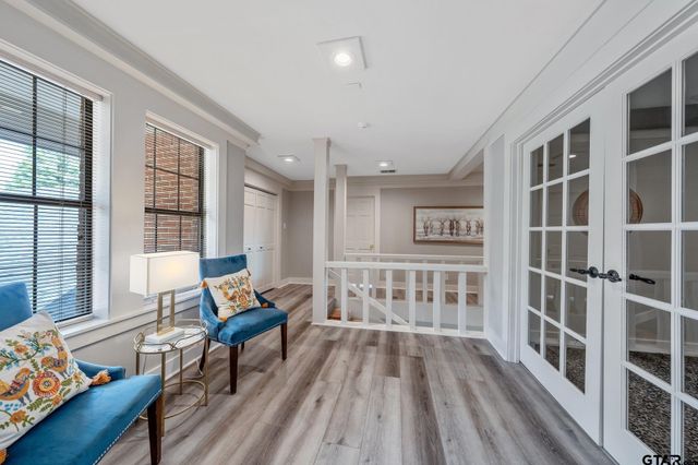 6500 Hollytree Circle, Tyler, TX 75703