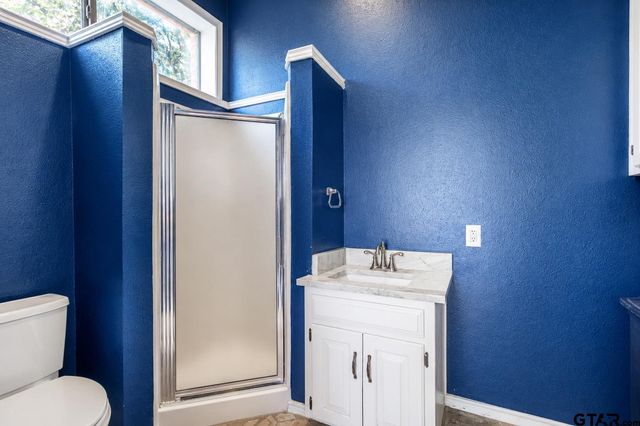 6500 Hollytree Circle, Tyler, TX 75703