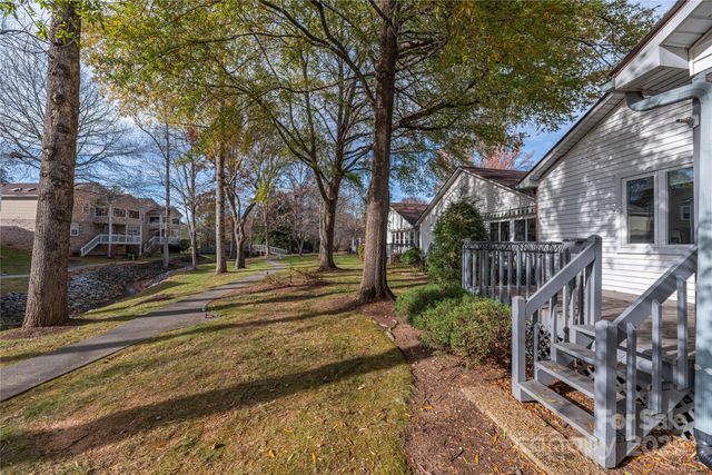 308 Somerton Court, Hendersonville, NC 28791