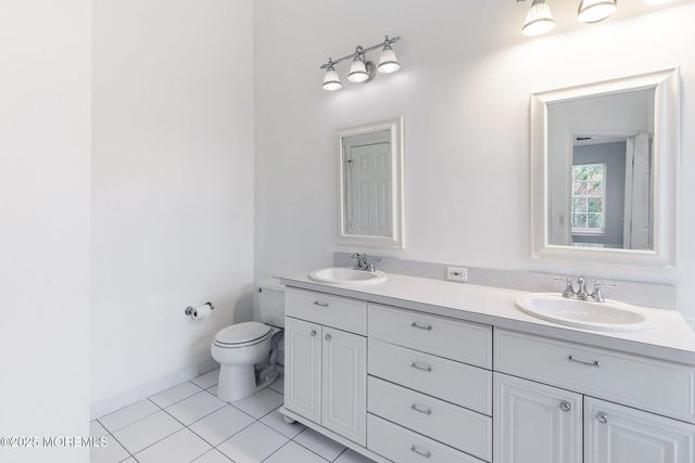 6 Olena Drive, Jackson, NJ 08527