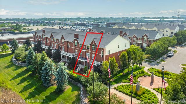 1462 Devon Lane 126, Troy, MI 48084