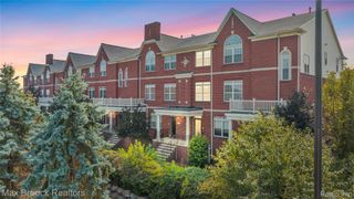 1462 Devon Lane 126, Troy, MI 48084