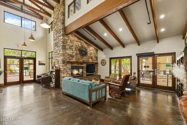 1831 N FENCE LINE Drive 1, Prescott Valley, AZ 86314