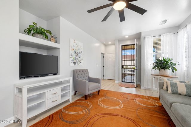 1831 N FENCE LINE Drive 1, Prescott Valley, AZ 86314