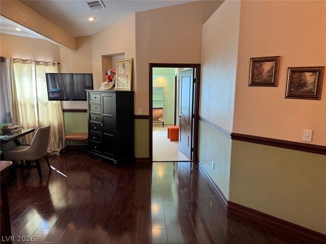 9485 Camino Capistrano Lane, Las Vegas, NV 89147