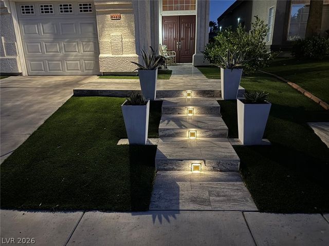 9485 Camino Capistrano Lane, Las Vegas, NV 89147