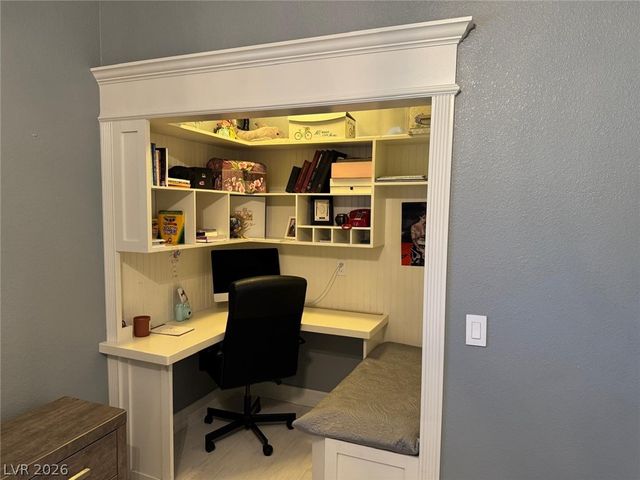 9485 Camino Capistrano Lane, Las Vegas, NV 89147