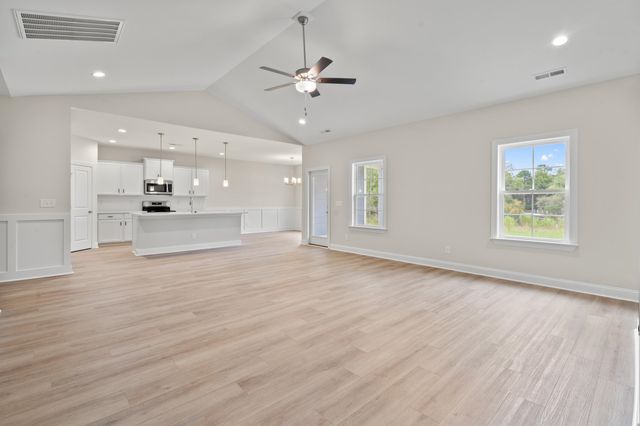 1421 Loop Circle, Longs, SC 29568