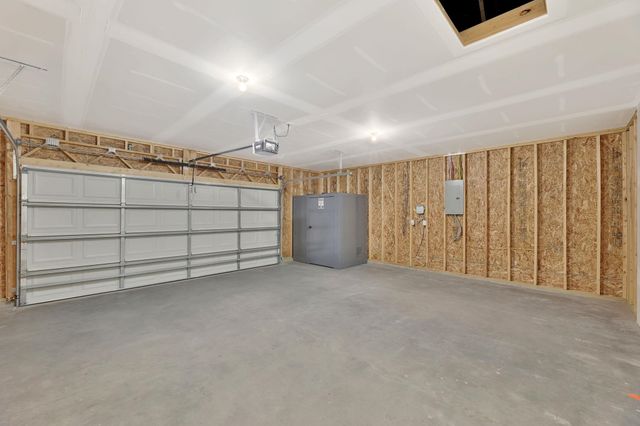 1230 Northridge St, Valley Center, KS 67147