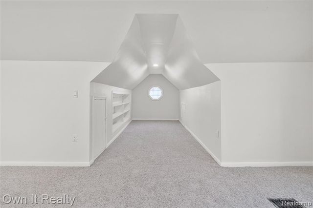 19207 Saint Marys Street, Detroit, MI 48235