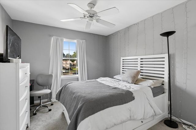 17193 W Cunningham Court, Libertyville, IL 60048