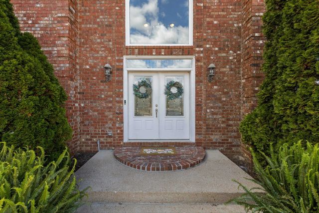 4807 NOB HILL DR, Bartlett, TN 38002