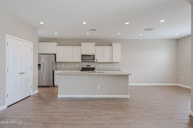 29473 W WHITTON Avenue, Buckeye, AZ 85396