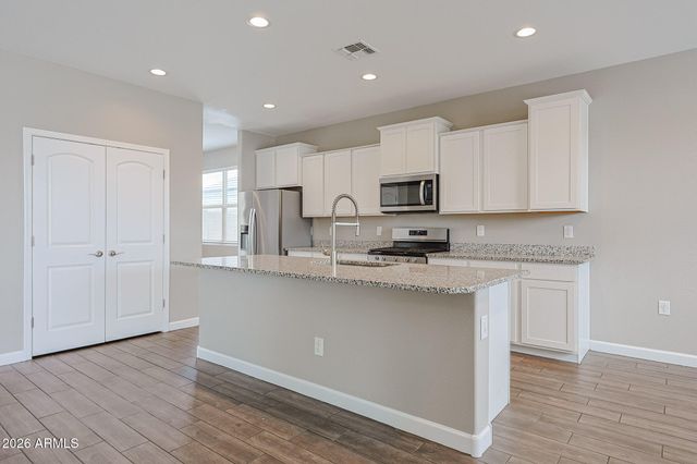 29473 W WHITTON Avenue, Buckeye, AZ 85396