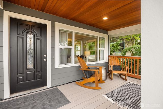 7623 46th Avenue S, Seattle, WA 98118