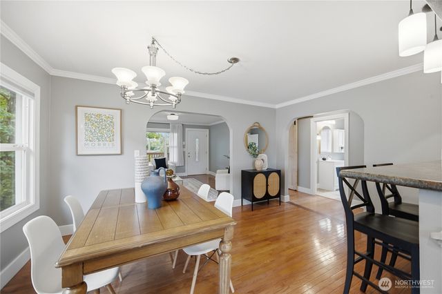 7623 46th Avenue S, Seattle, WA 98118