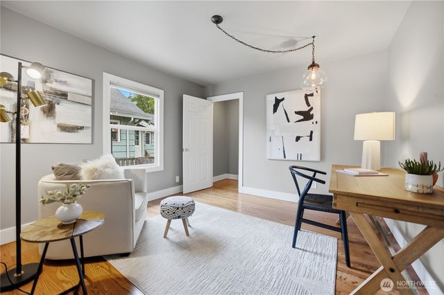 7623 46th Avenue S, Seattle, WA 98118