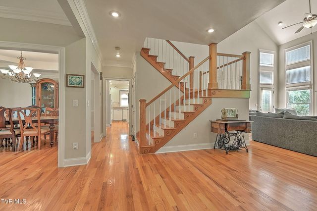 107 Strawberry Field Drive, Johnson City, TN 37604