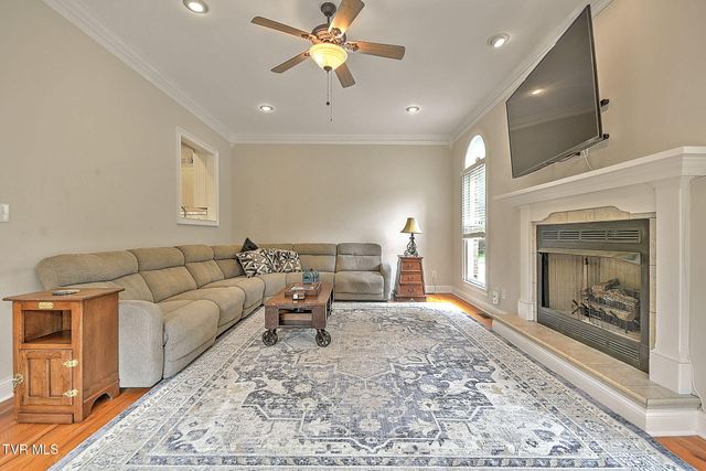 107 Strawberry Field Drive, Johnson City, TN 37604