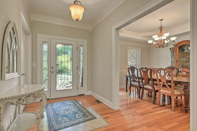 107 Strawberry Field Drive, Johnson City, TN 37604