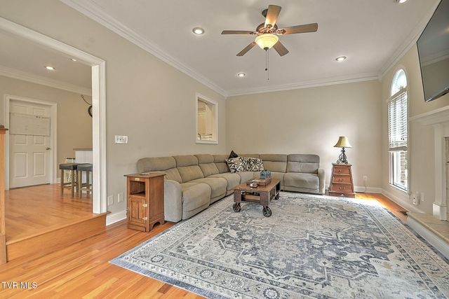 107 Strawberry Field Drive, Johnson City, TN 37604