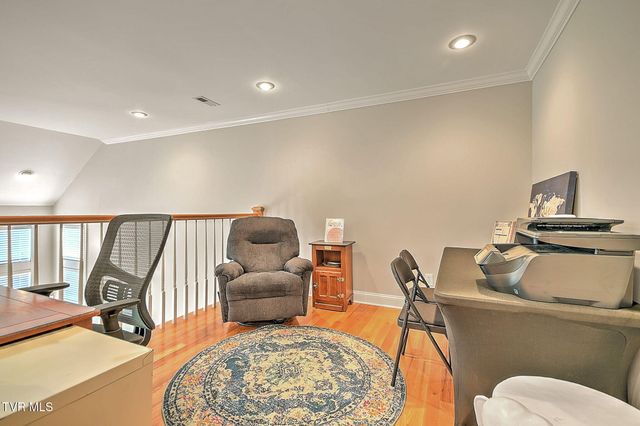 107 Strawberry Field Drive, Johnson City, TN 37604