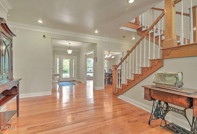 107 Strawberry Field Drive, Johnson City, TN 37604