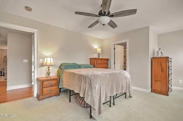 107 Strawberry Field Drive, Johnson City, TN 37604