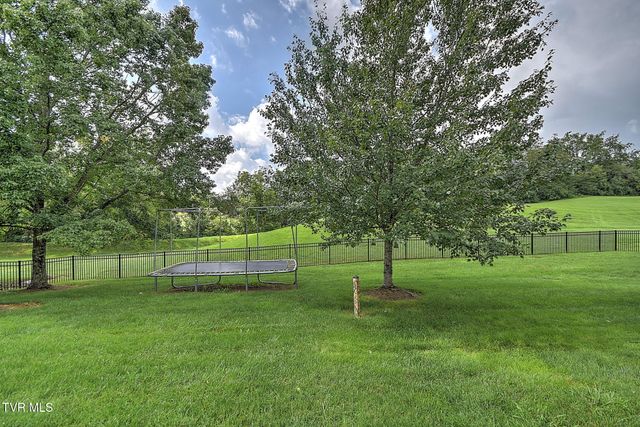 107 Strawberry Field Drive, Johnson City, TN 37604