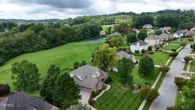 107 Strawberry Field Drive, Johnson City, TN 37604
