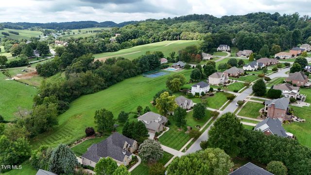107 Strawberry Field Drive, Johnson City, TN 37604