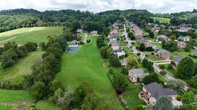 107 Strawberry Field Drive, Johnson City, TN 37604