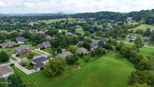 107 Strawberry Field Drive, Johnson City, TN 37604