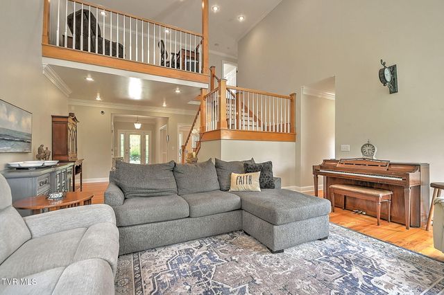 107 Strawberry Field Drive, Johnson City, TN 37604
