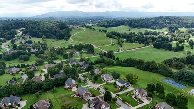107 Strawberry Field Drive, Johnson City, TN 37604
