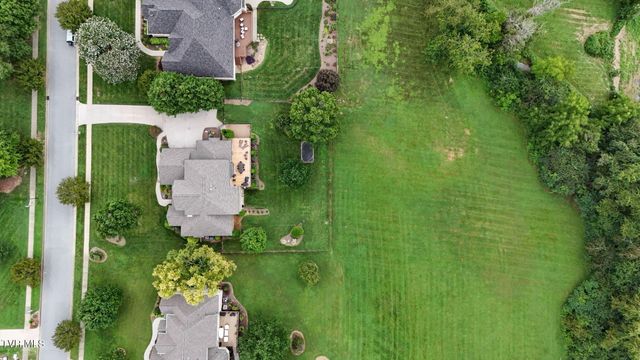107 Strawberry Field Drive, Johnson City, TN 37604