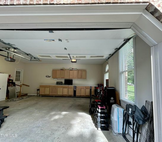 107 Strawberry Field Drive, Johnson City, TN 37604