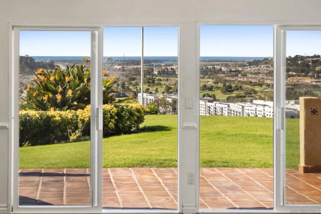 4460 Caminito Fuente, San Diego, CA 92116