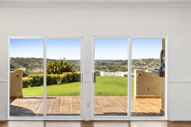 4460 Caminito Fuente, San Diego, CA 92116