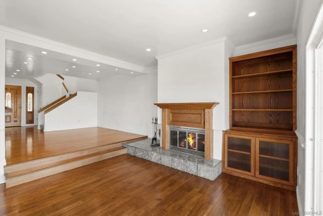 4460 Caminito Fuente, San Diego, CA 92116