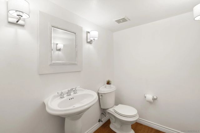 4460 Caminito Fuente, San Diego, CA 92116