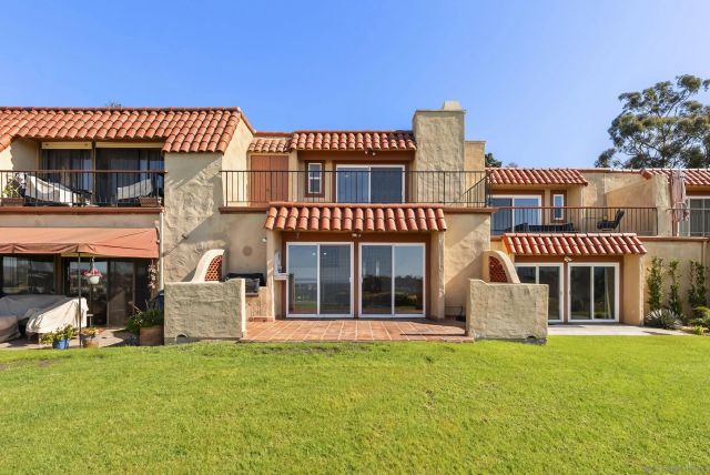 4460 Caminito Fuente, San Diego, CA 92116