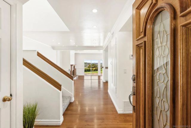 4460 Caminito Fuente, San Diego, CA 92116