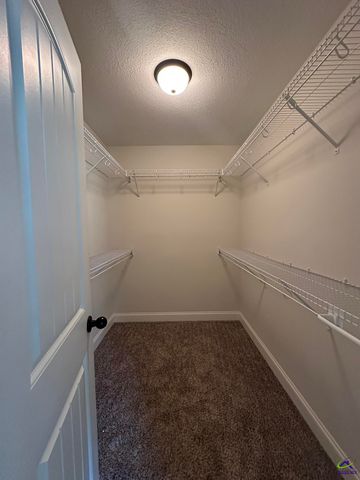 203 Washington Place Drive, Perry, GA 31069